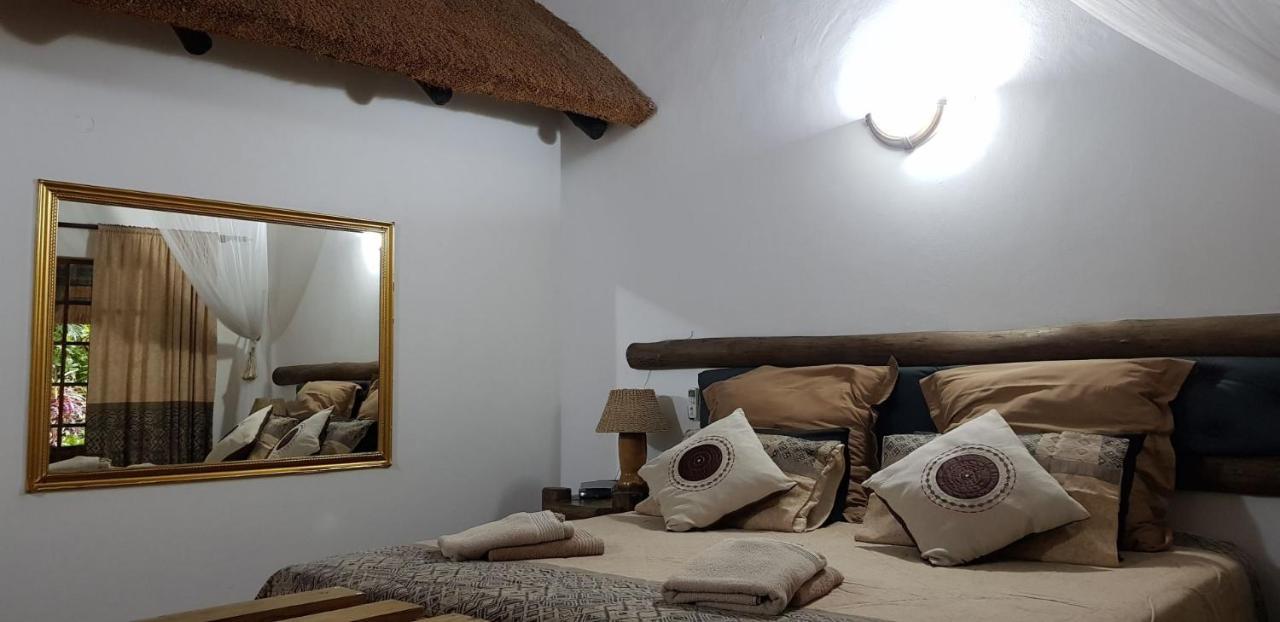 African Ambience Guest House เซนต์ลูเซีย ภายนอก รูปภาพ