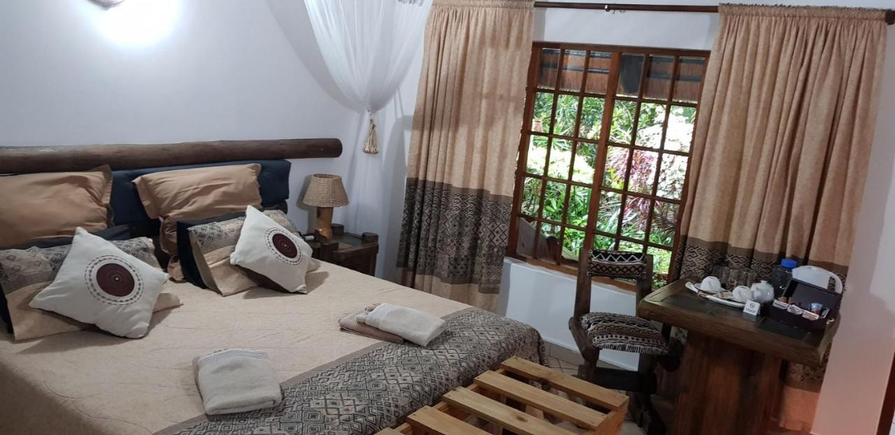 African Ambience Guest House เซนต์ลูเซีย ภายนอก รูปภาพ