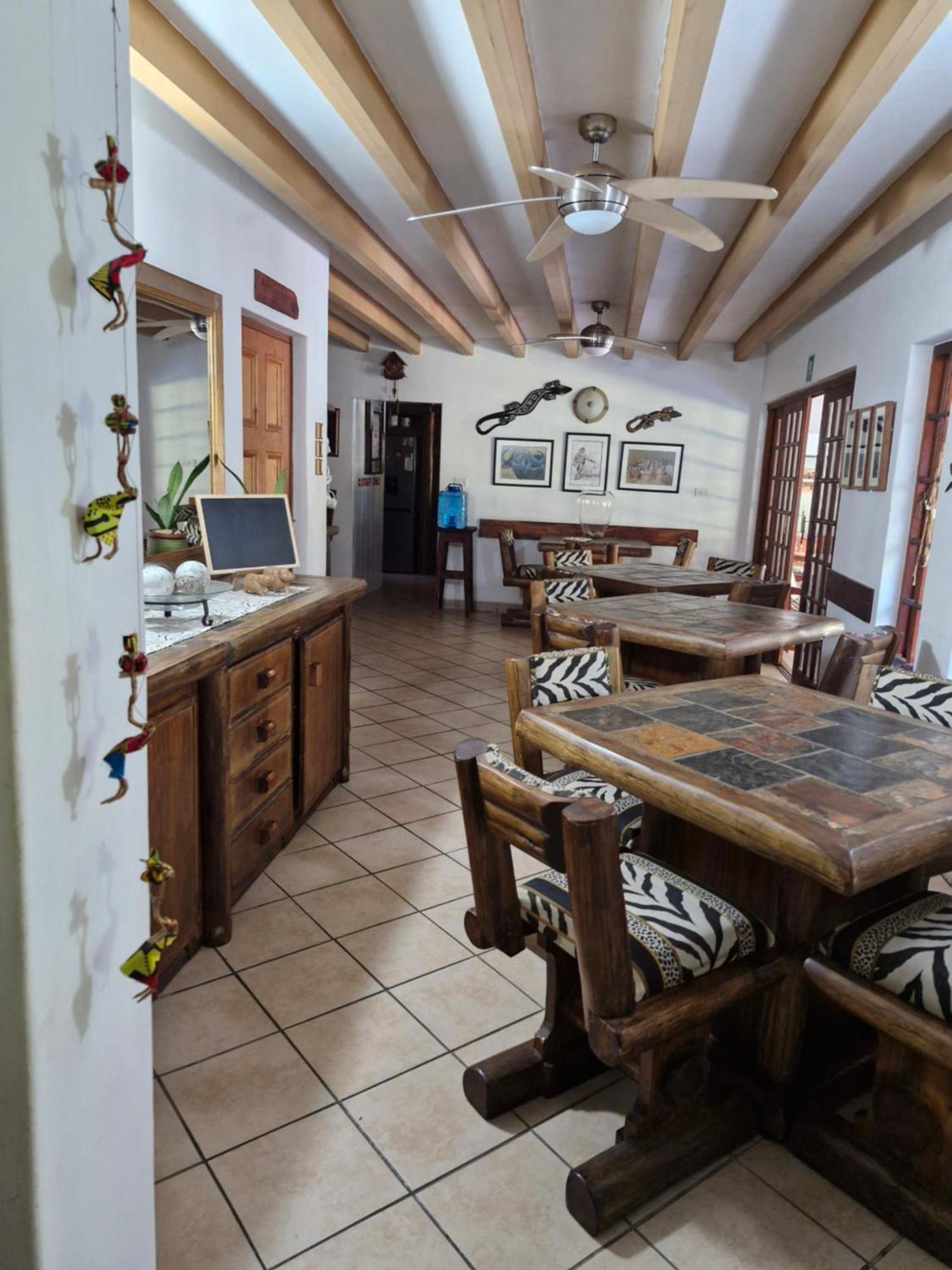 African Ambience Guest House เซนต์ลูเซีย ภายนอก รูปภาพ